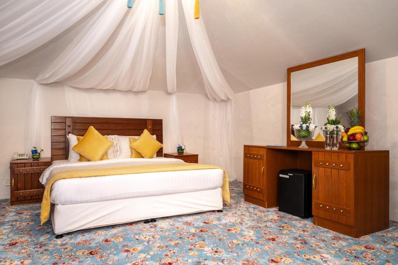 摄政西林营地豪华帐篷旅馆 乌姆赛义德 外观 照片